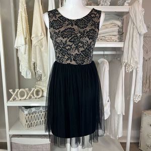 American Rag women's Black & lace Mini dress Size XS. #0961 date night sexy fun